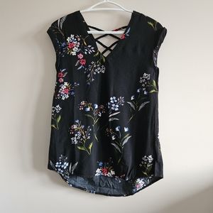Coupe Collection Strappy Floral V-Neck Blouse